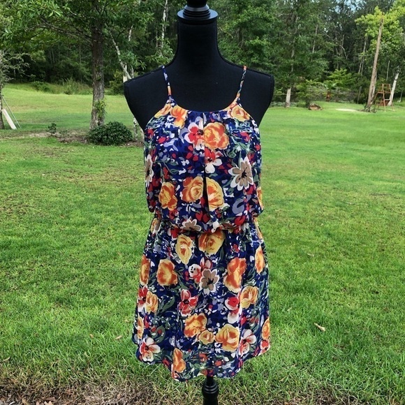 RUNWAY Story Flower Print summer dress - Picture 1 of 7